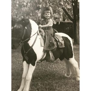 Meet your Posher, Lisa